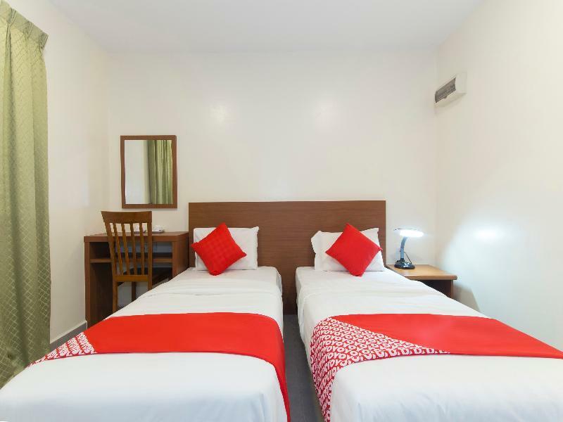 Lawten Hotel Malacca Buitenkant foto