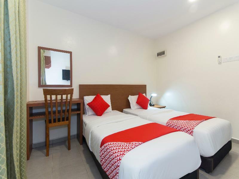 Lawten Hotel Malacca Buitenkant foto